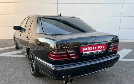 Mercedes-Benz E-Класс, 2001 год, 390 000 рублей, 9 фотография