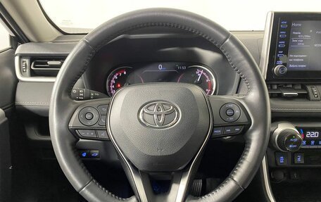 Toyota RAV4, 2021 год, 3 500 000 рублей, 13 фотография