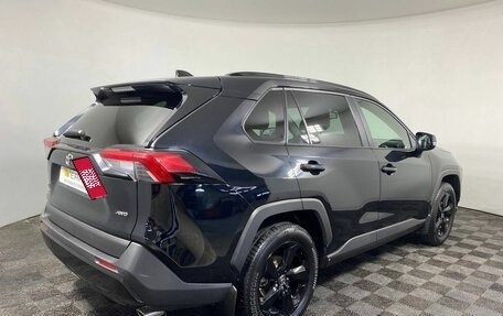 Toyota RAV4, 2021 год, 3 500 000 рублей, 5 фотография