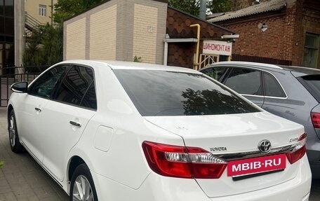 Toyota Camry, 2013 год, 1 740 000 рублей, 6 фотография