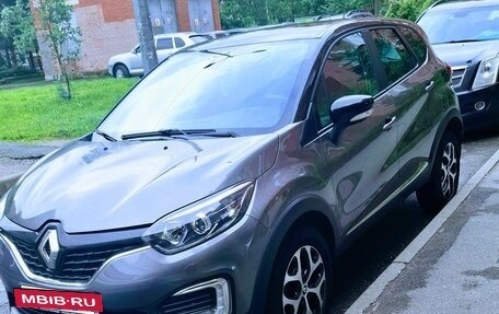 Renault Kaptur I рестайлинг, 2017 год, 1 320 000 рублей, 3 фотография