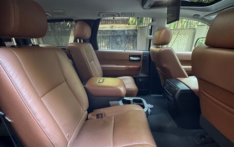 Toyota Sequoia II рестайлинг, 2021 год, 8 000 000 рублей, 15 фотография