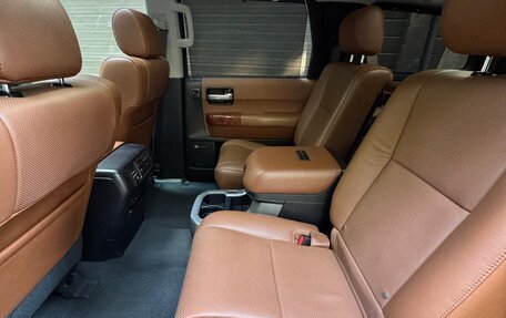 Toyota Sequoia II рестайлинг, 2021 год, 8 000 000 рублей, 18 фотография