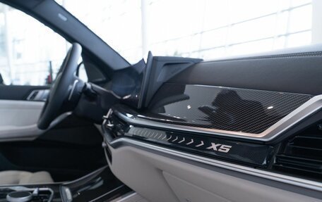 BMW X5, 2024 год, 16 300 000 рублей, 20 фотография
