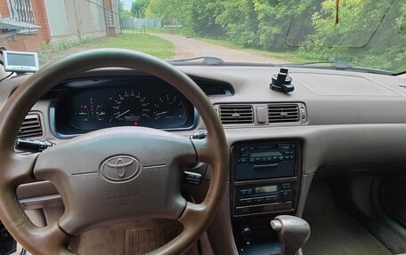 Toyota Camry, 2000 год, 500 000 рублей, 18 фотография