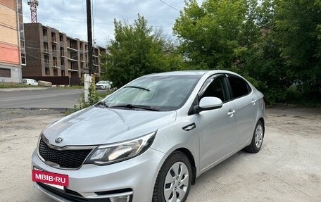 KIA Rio III рестайлинг, 2016 год, 750 000 рублей, 2 фотография