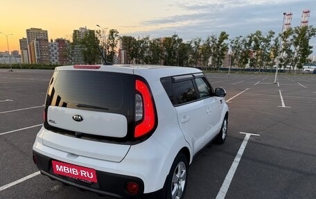 KIA Soul II рестайлинг, 2017 год, 1 330 000 рублей, 3 фотография