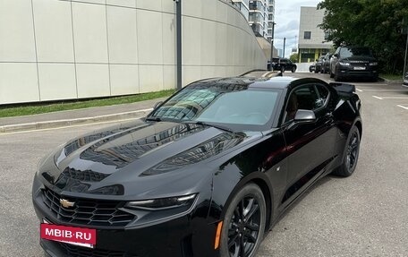 Chevrolet Camaro VI, 2021 год, 3 400 000 рублей, 2 фотография