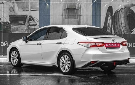 Toyota Camry, 2018 год, 2 349 000 рублей, 2 фотография