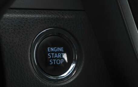 Toyota Camry, 2018 год, 2 349 000 рублей, 17 фотография