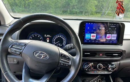 Hyundai Kona I, 2021 год, 2 450 000 рублей, 3 фотография