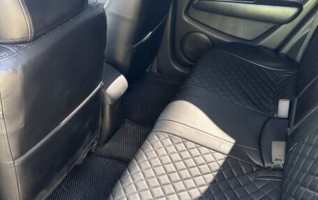 Mitsubishi Outlander III рестайлинг 3, 2005 год, 850 000 рублей, 11 фотография