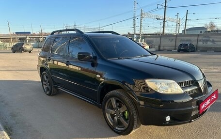 Mitsubishi Outlander III рестайлинг 3, 2005 год, 850 000 рублей, 5 фотография