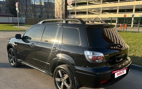 Mitsubishi Outlander III рестайлинг 3, 2005 год, 850 000 рублей, 7 фотография