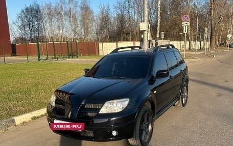 Mitsubishi Outlander III рестайлинг 3, 2005 год, 850 000 рублей, 3 фотография