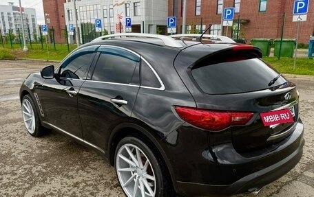 Infiniti QX70, 2013 год, 2 600 000 рублей, 4 фотография