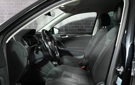 Volkswagen Tiguan II, 2020 год, 3 130 000 рублей, 9 фотография