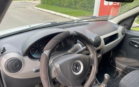 Renault Logan I, 2011 год, 209 000 рублей, 21 фотография