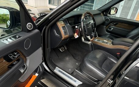Land Rover Range Rover IV рестайлинг, 2018 год, 5 900 000 рублей, 12 фотография