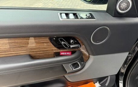 Land Rover Range Rover IV рестайлинг, 2018 год, 5 900 000 рублей, 13 фотография