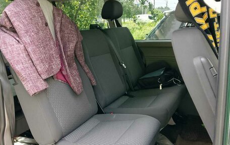 Volkswagen Caravelle T5, 2013 год, 1 700 000 рублей, 9 фотография