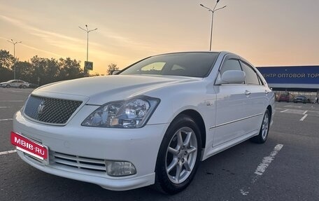 Toyota Crown, 2004 год, 750 000 рублей, 2 фотография