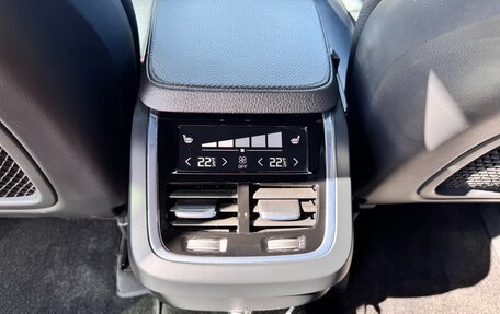 Volvo XC90 II рестайлинг, 2016 год, 3 400 000 рублей, 15 фотография