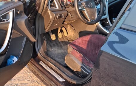 Opel Astra J, 2010 год, 680 000 рублей, 5 фотография