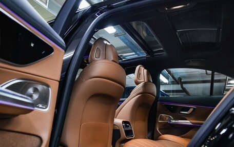 Mercedes-Benz E-Класс, 2024 год, 9 900 000 рублей, 17 фотография