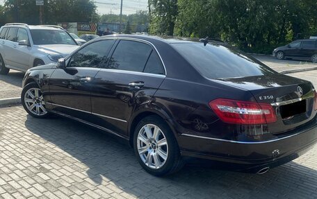 Mercedes-Benz E-Класс, 2010 год, 1 700 000 рублей, 5 фотография
