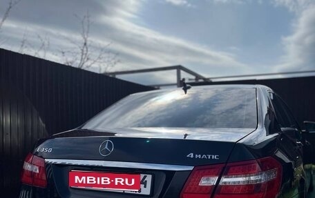 Mercedes-Benz E-Класс, 2010 год, 1 700 000 рублей, 3 фотография