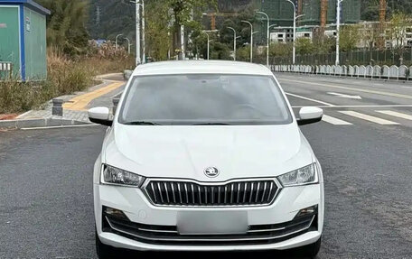 Skoda Rapid II, 2021 год, 1 150 000 рублей, 2 фотография