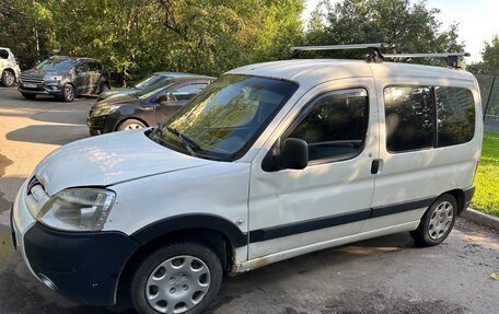 Peugeot Partner II рестайлинг 2, 2007 год, 380 000 рублей, 4 фотография