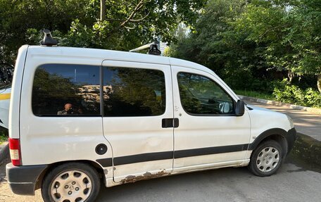 Peugeot Partner II рестайлинг 2, 2007 год, 380 000 рублей, 3 фотография