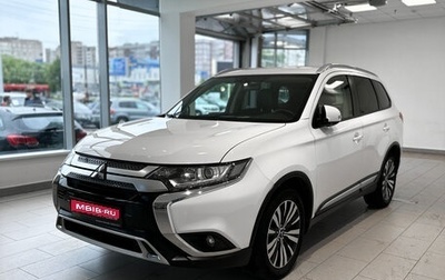 Mitsubishi Outlander III рестайлинг 3, 2018 год, 2 444 000 рублей, 1 фотография