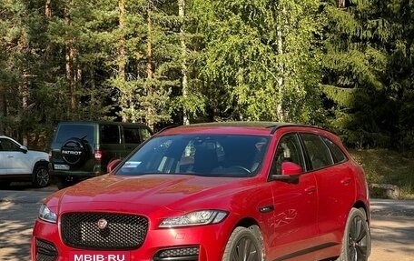 Jaguar F-Pace, 2017 год, 2 950 000 рублей, 5 фотография