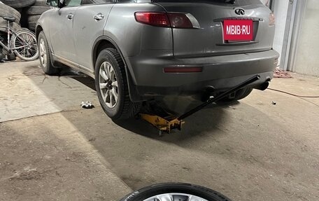 Infiniti FX I, 2003 год, 900 000 рублей, 6 фотография