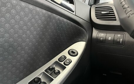 Hyundai Solaris II рестайлинг, 2012 год, 799 000 рублей, 13 фотография