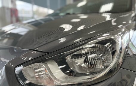 Hyundai Solaris II рестайлинг, 2012 год, 799 000 рублей, 10 фотография