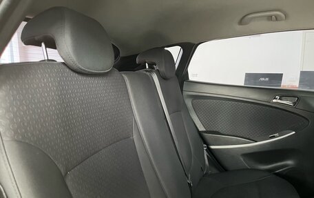 Hyundai Solaris II рестайлинг, 2012 год, 799 000 рублей, 34 фотография