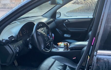 Mercedes-Benz C-Класс, 2004 год, 420 000 рублей, 8 фотография