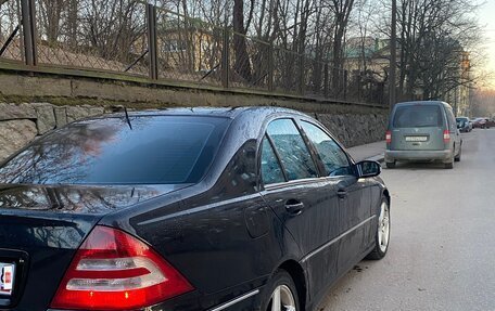 Mercedes-Benz C-Класс, 2004 год, 420 000 рублей, 7 фотография