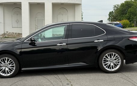 Toyota Camry, 2020 год, 3 450 000 рублей, 7 фотография