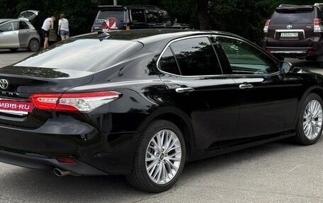 Toyota Camry, 2020 год, 3 450 000 рублей, 4 фотография