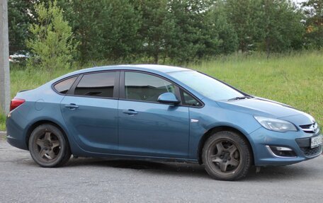 Opel Astra J, 2012 год, 790 000 рублей, 6 фотография