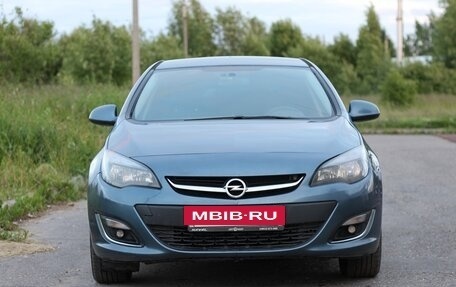 Opel Astra J, 2012 год, 790 000 рублей, 2 фотография