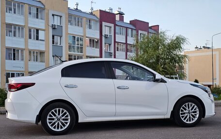 KIA Rio IV, 2022 год, 2 100 000 рублей, 6 фотография