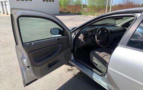 Dodge Stratus II, 2004 год, 449 000 рублей, 8 фотография