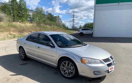 Dodge Stratus II, 2004 год, 449 000 рублей, 2 фотография