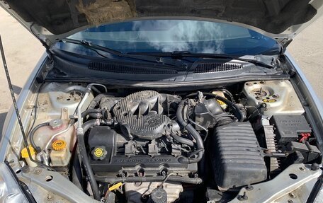 Dodge Stratus II, 2004 год, 449 000 рублей, 10 фотография